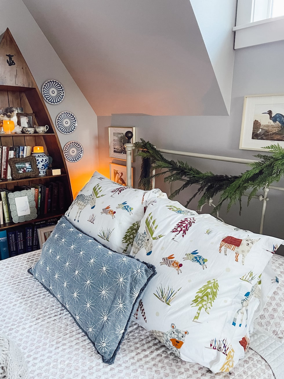 Whimsical Winter Bed for Guests: Little Bits of Progress in The Snug