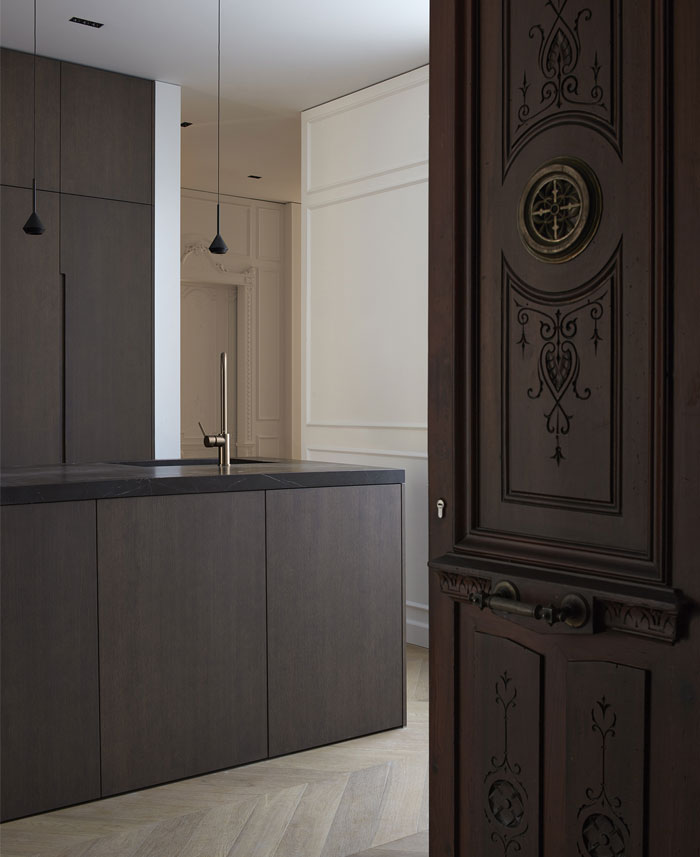 DG Estudio Uplifts 19th-century House in the Heart of Valencian Neighborhood dg arquitecto ave 7 house renovation valencia 8