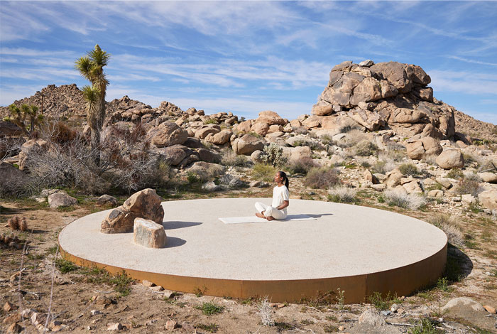 landing house industry of all nations 9