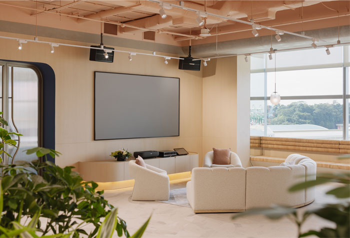 open concept workspace Bean Buro 3