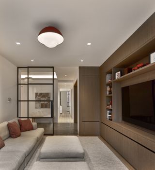 635 Park Avenue Apartment