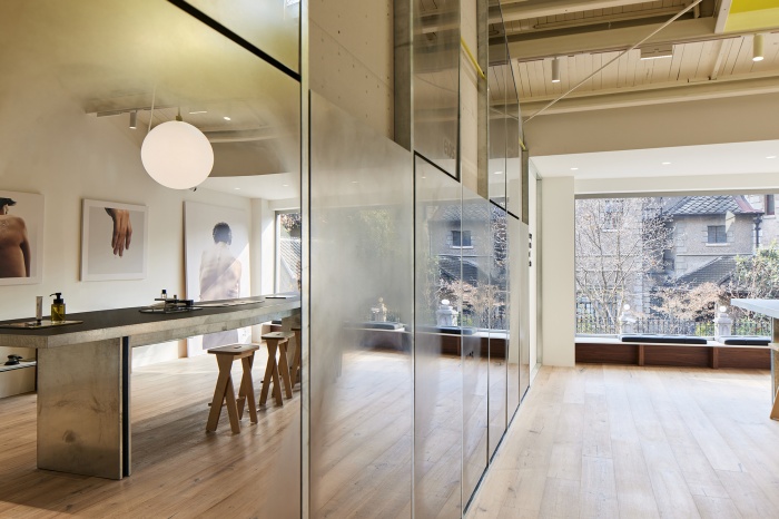 hoii design eios store 026