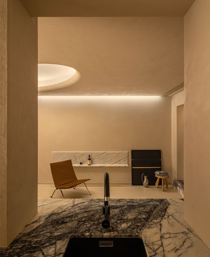 Finding Emotion in Tranquility and Restraint wmt studio 2