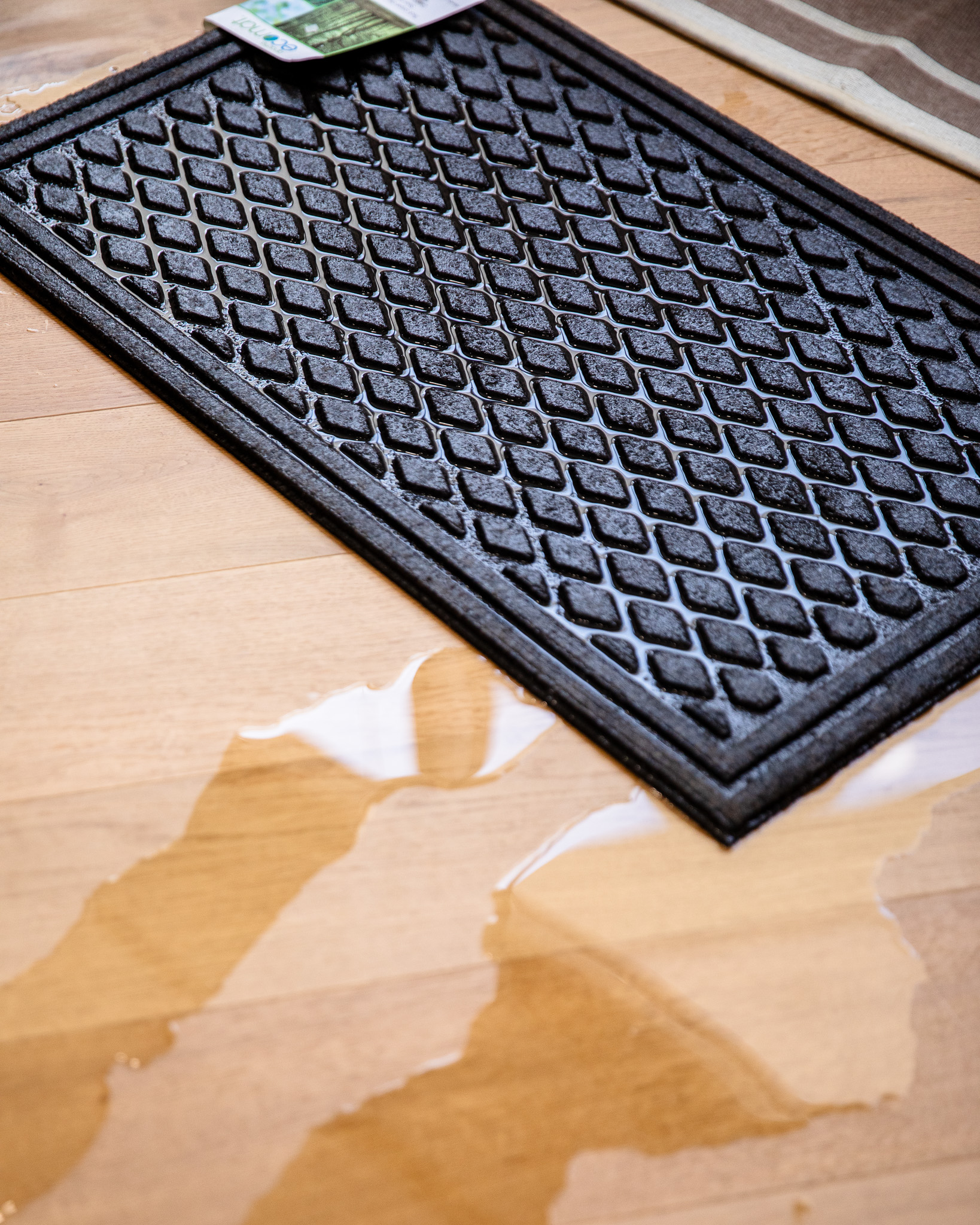 Chris Loves Julia | A waterproof mat seeping out water