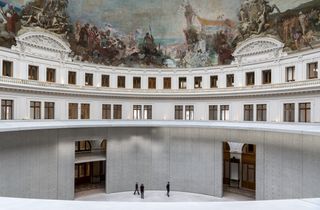 Bourse opening announcement Paris
