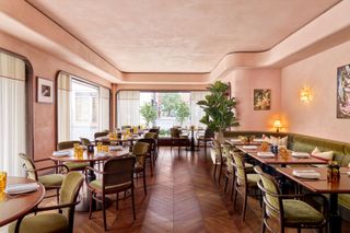 Courtesy of Nipotina