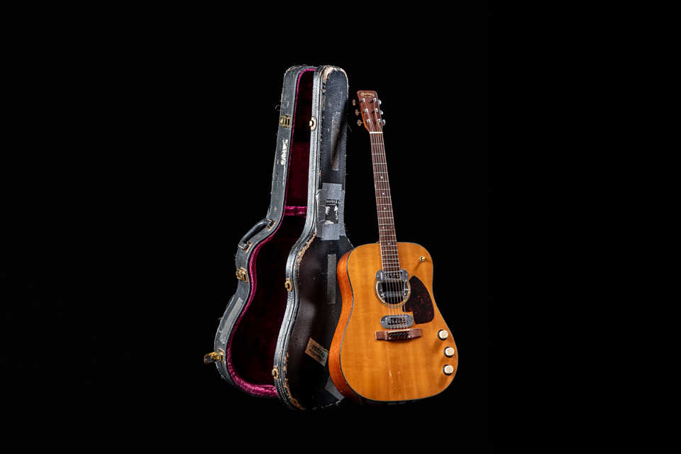 Kurt Cobain Martin D-18E guitar and case at the Royal College of Music. Credit_ Phil Rowley