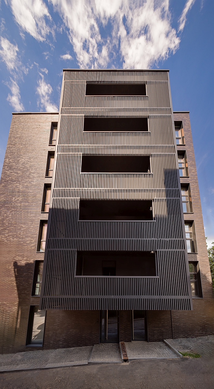 Cube Building 007