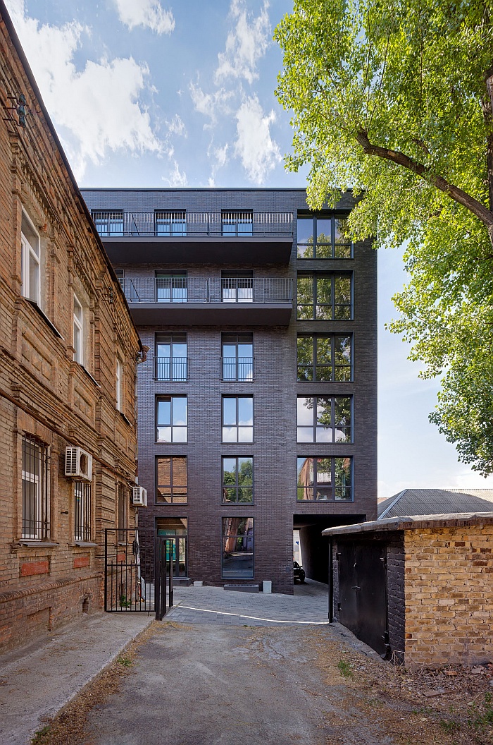 Cube Building 009
