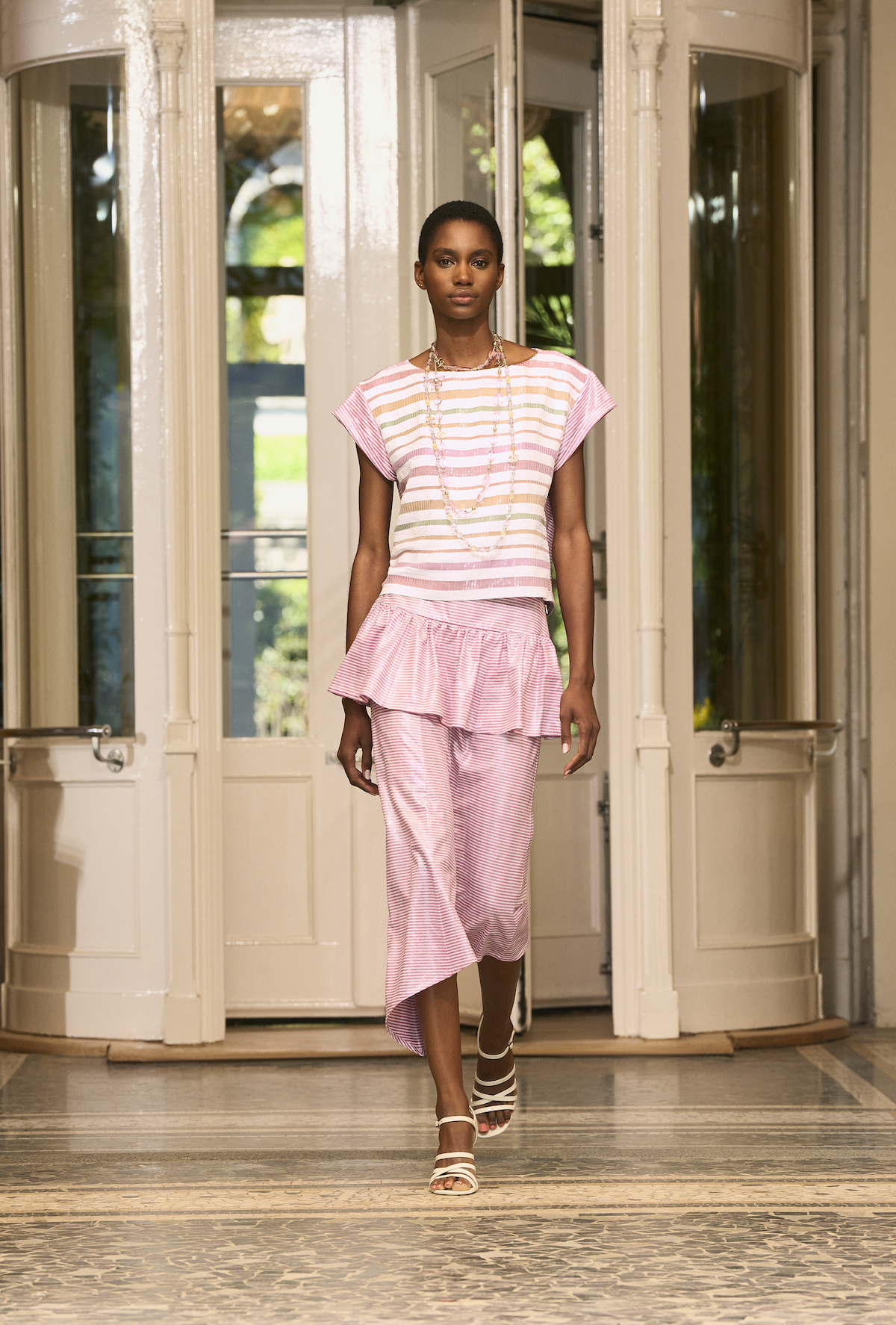 Chanel Cruise 2026 runway show Lake Como