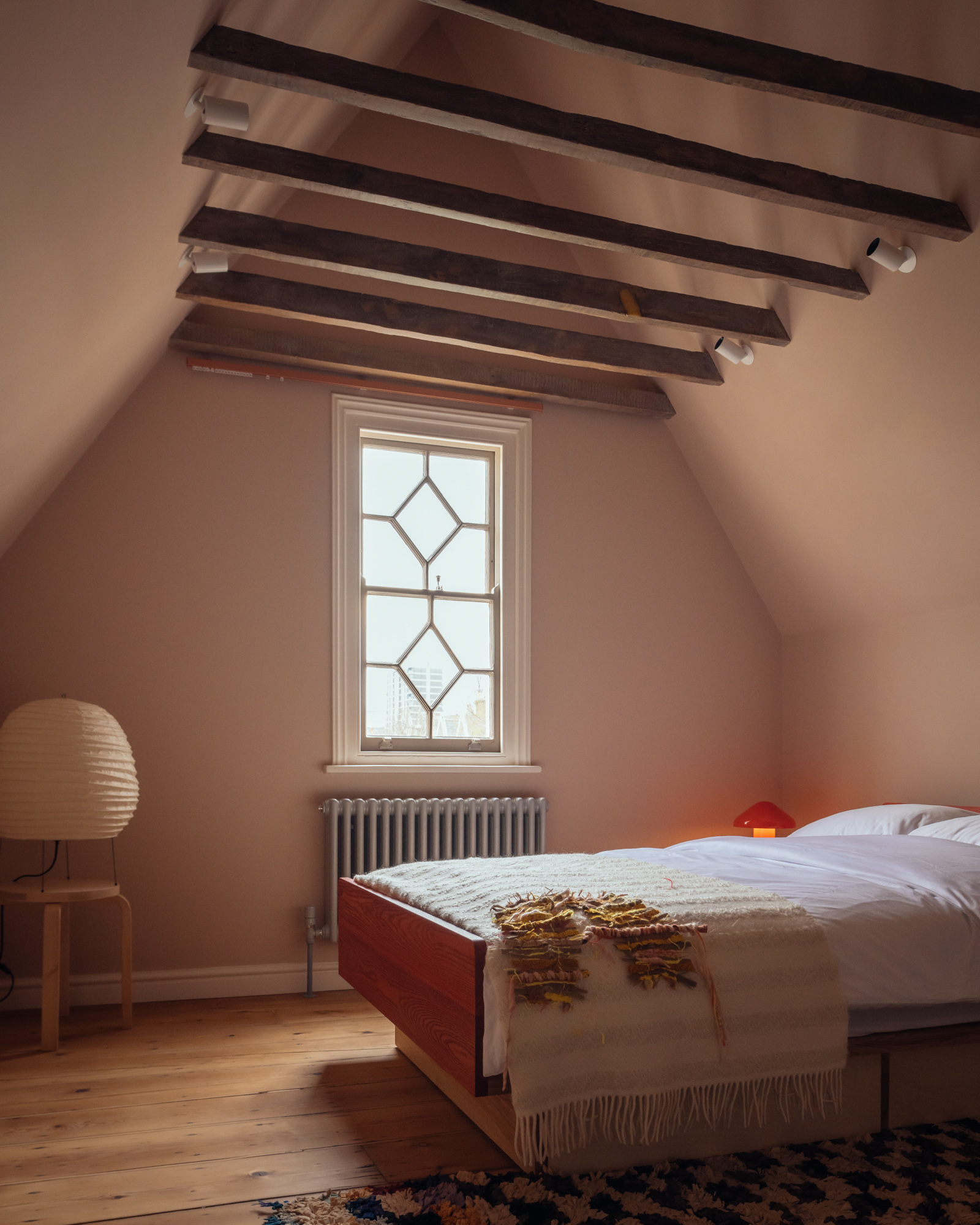 onthesq design house de beauvoir london