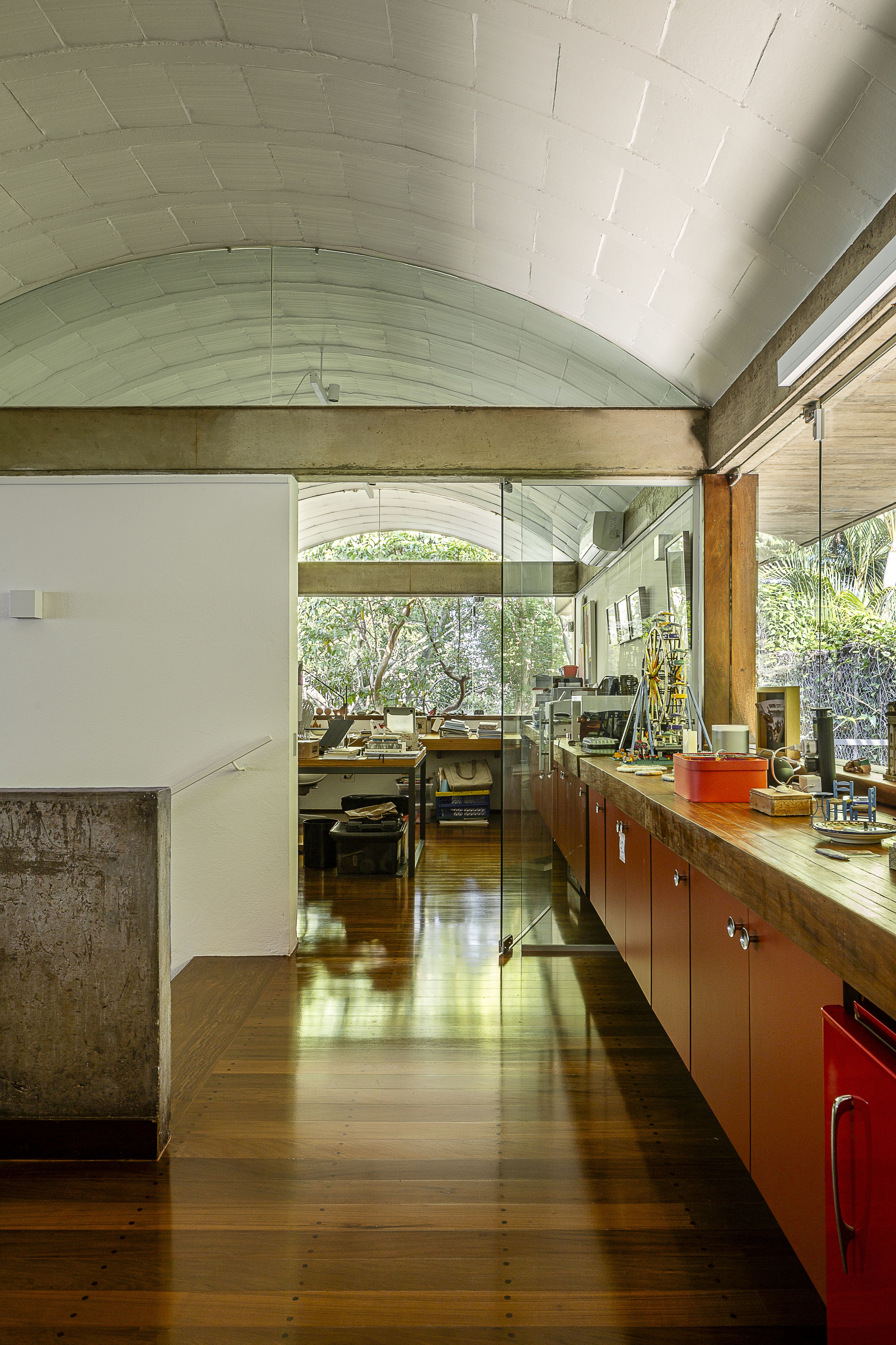 Brazilian Brutalism Arches House