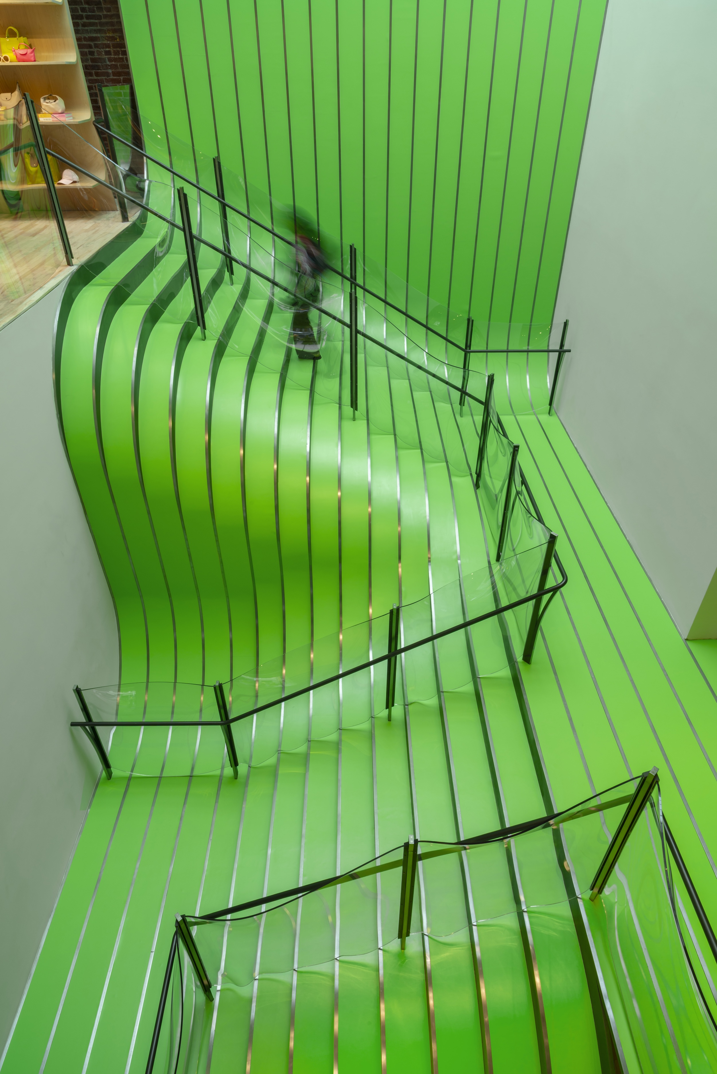 thomas heatherwick longchamp flagship nyc