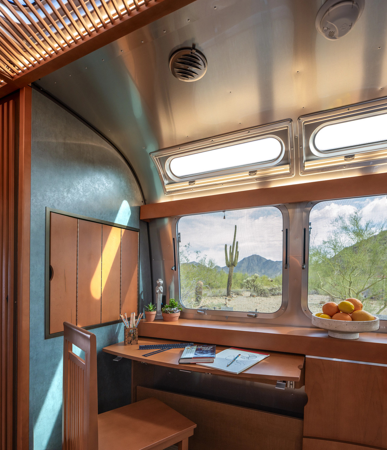 frank lloyd wright airstream