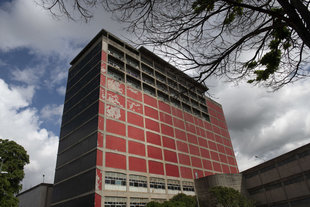 famous modernist architects carlos raul villanueva's ciudad universitaria de caracas