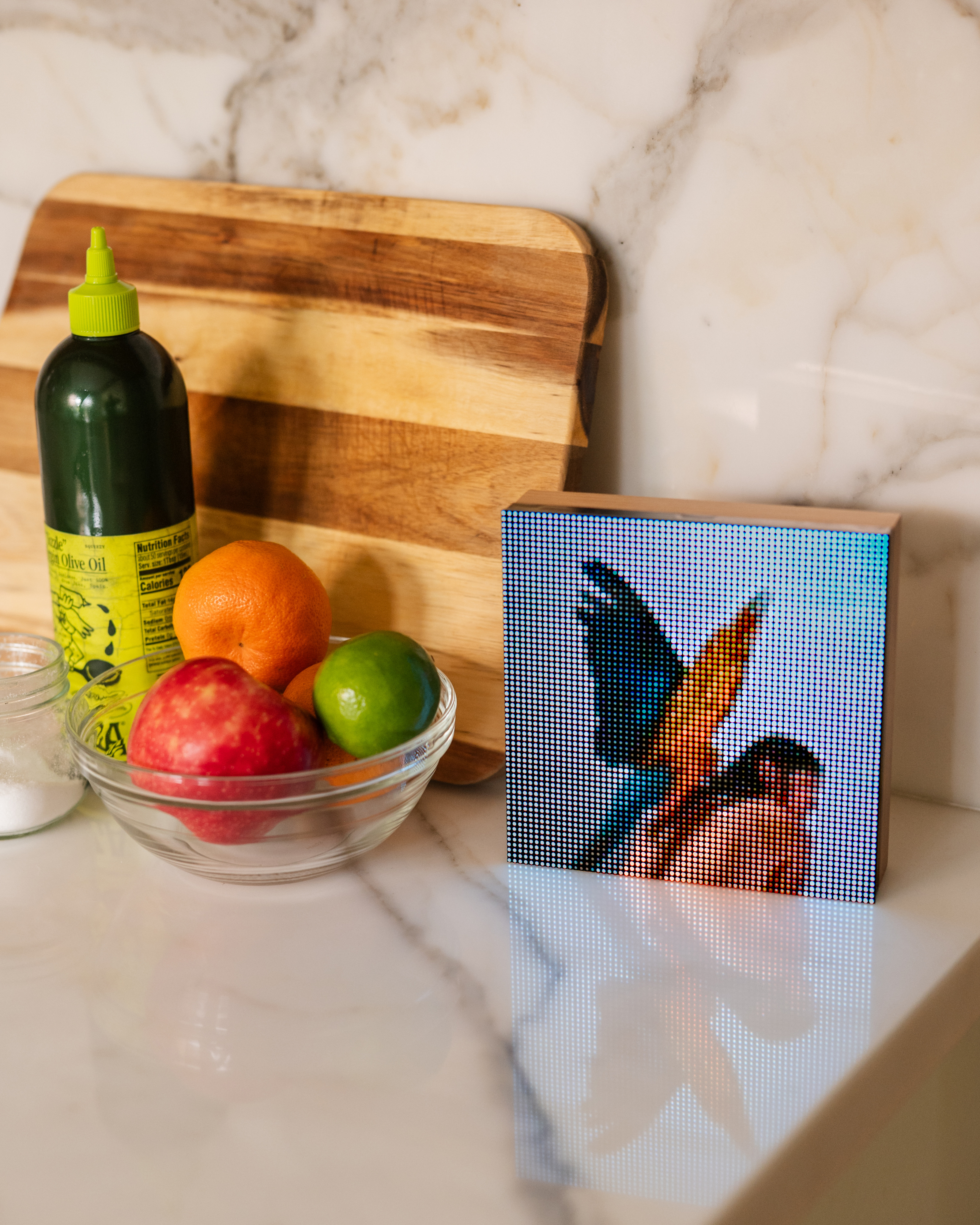 Tuneshine streaming display screen