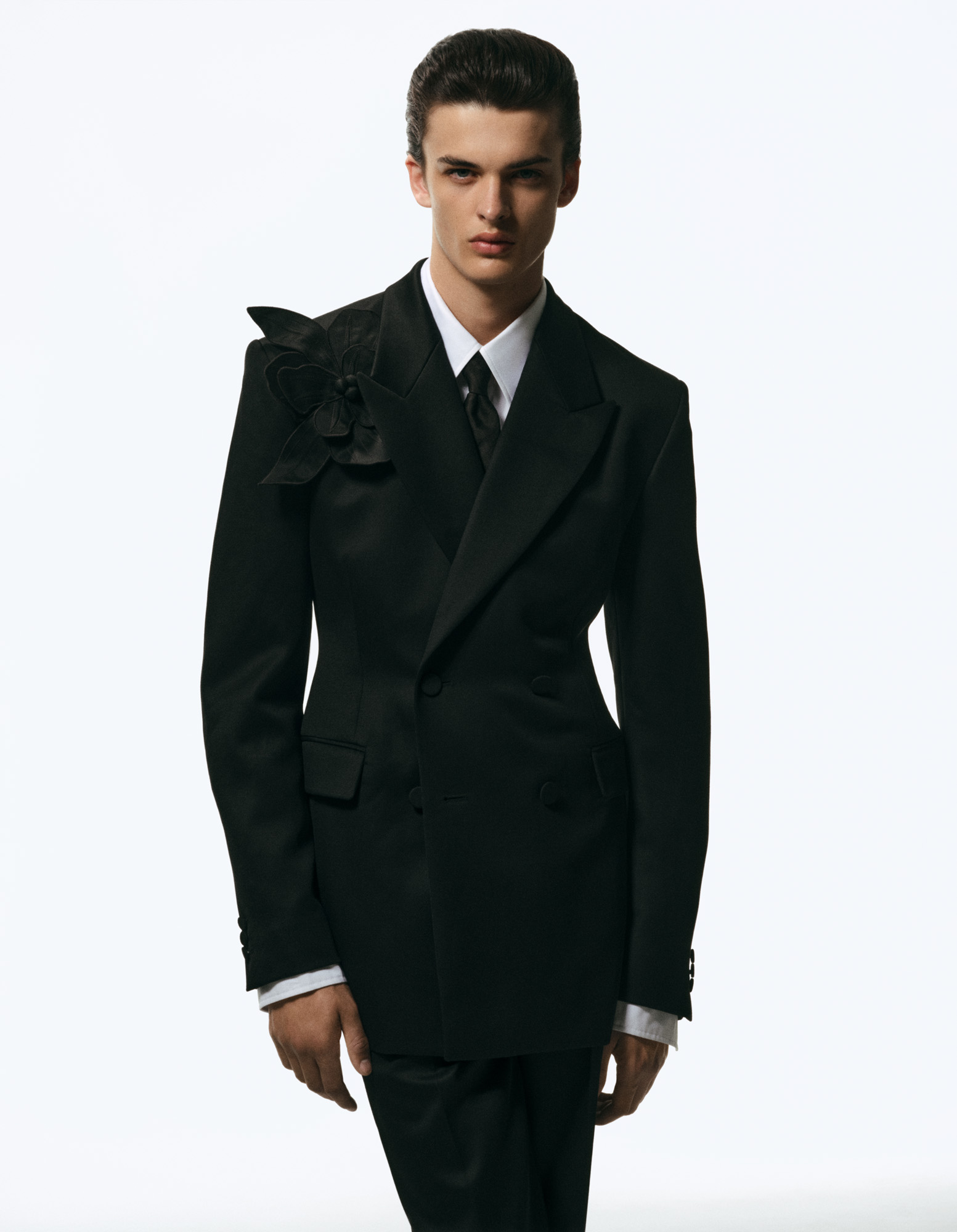 A/W 2025 defining fashion trends and looks for men and women