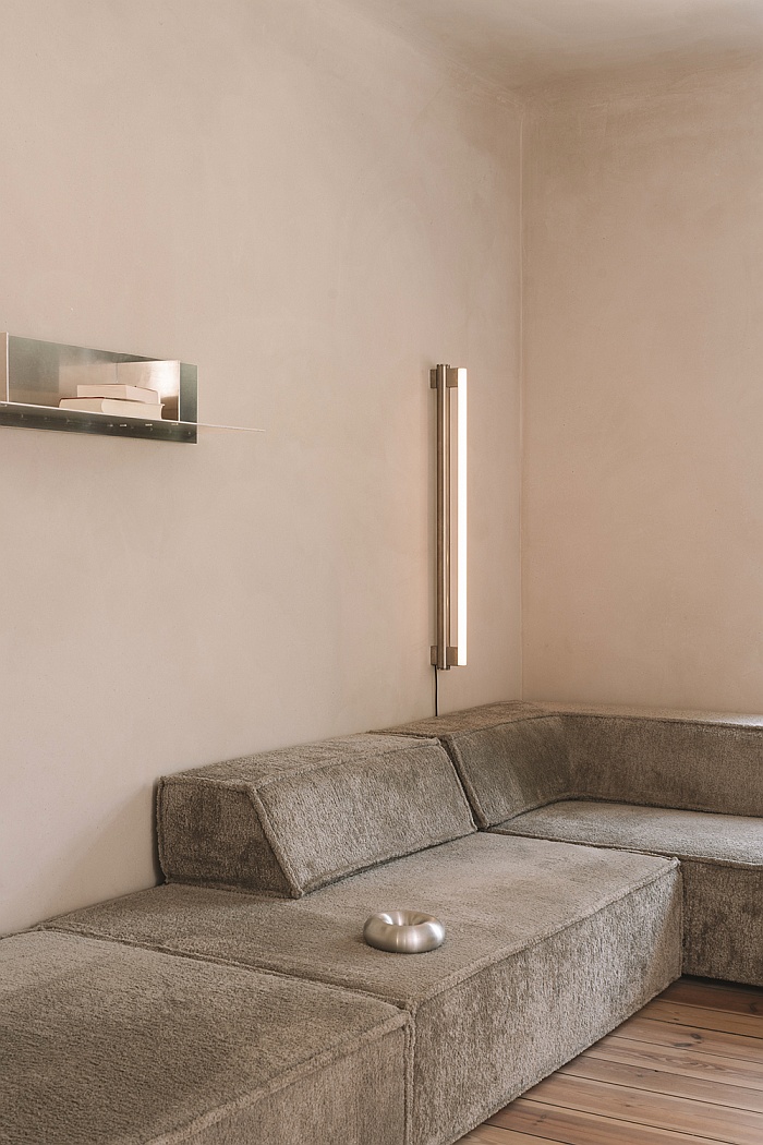 Vaust Studio 005
