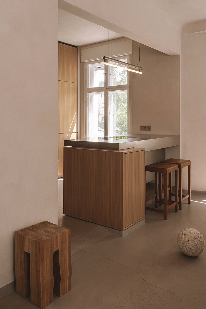 Vaust Studio 008