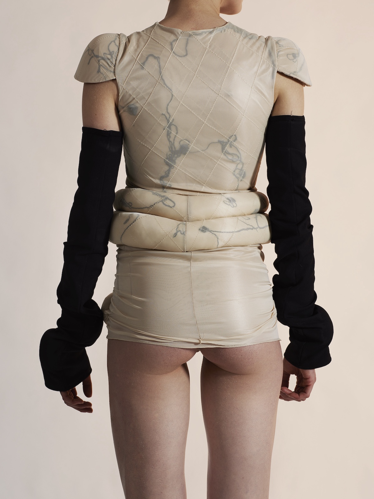 Anine Hundsbaek Lykke Smed graduate collection