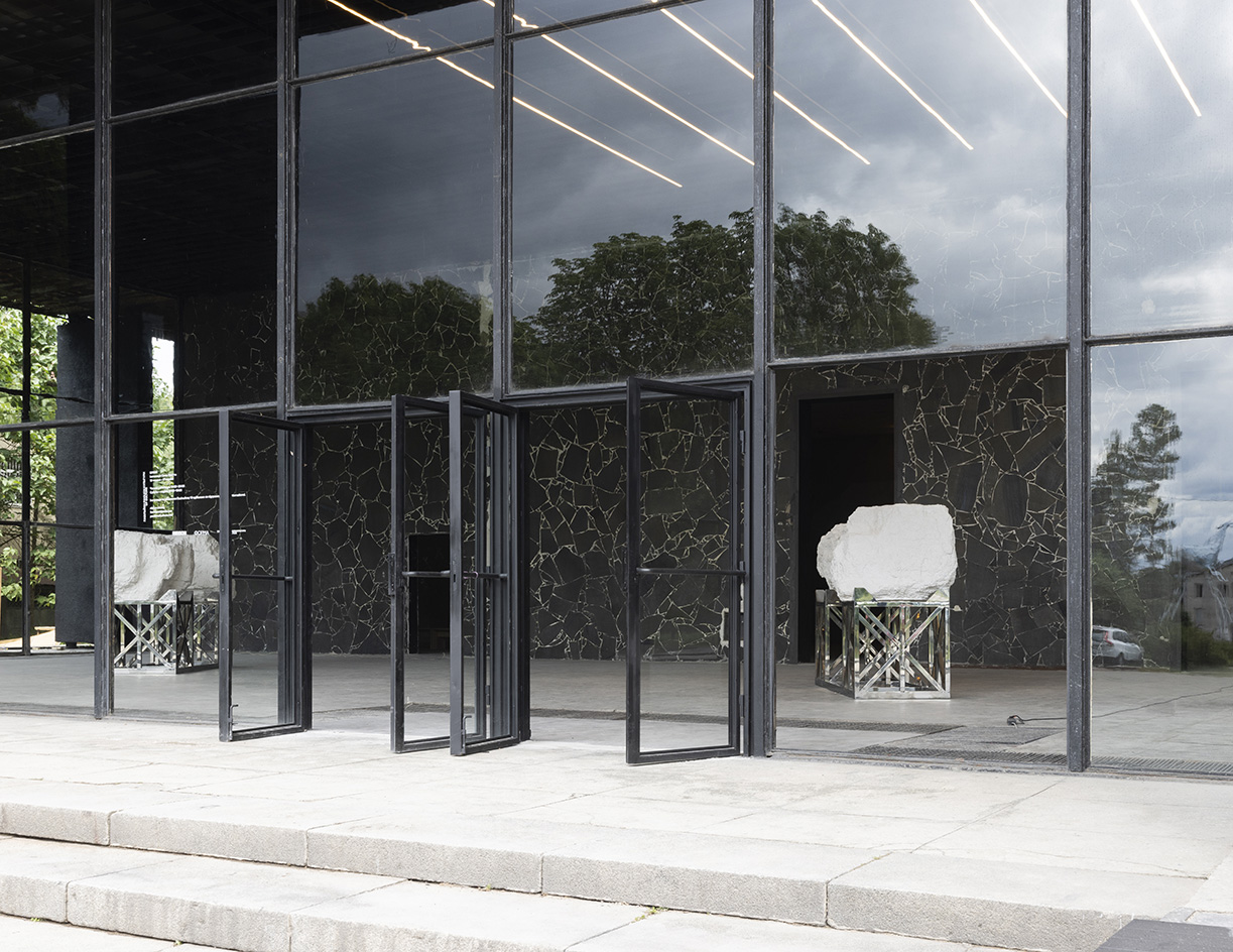 Pavilion 13, Ukraine