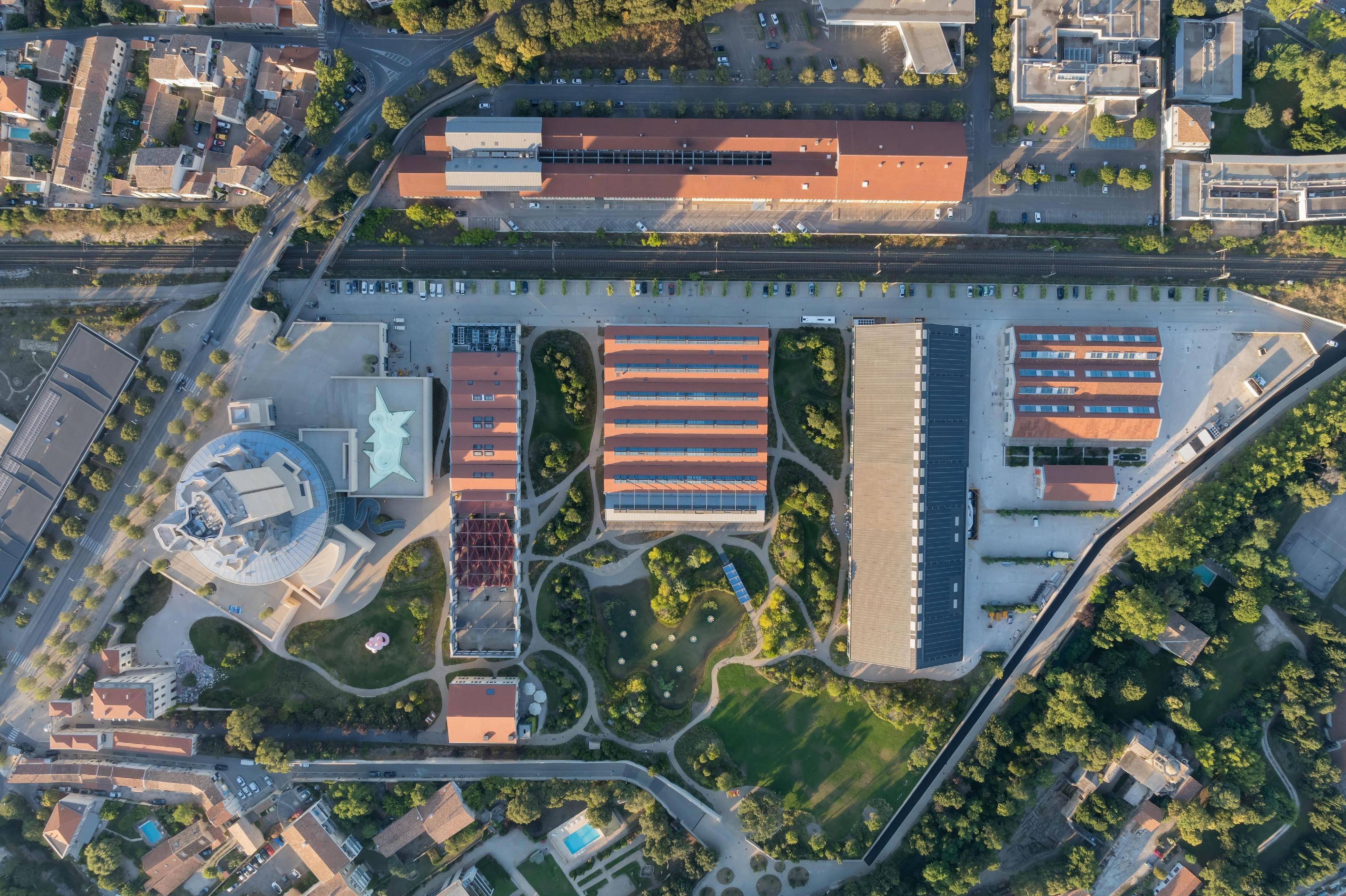 parc des atelier in arles by bas smets