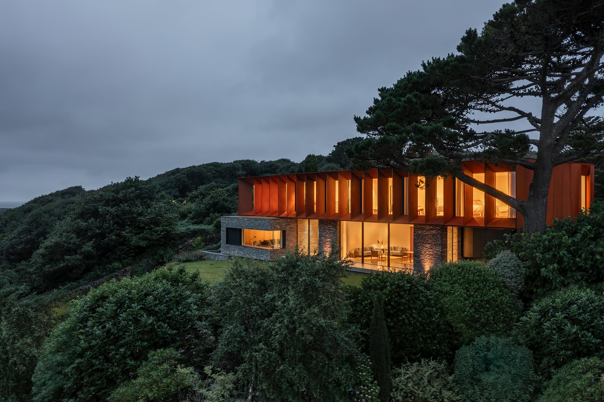 Porthmadog House, Wales, by Str&amp;ouml;m Architects