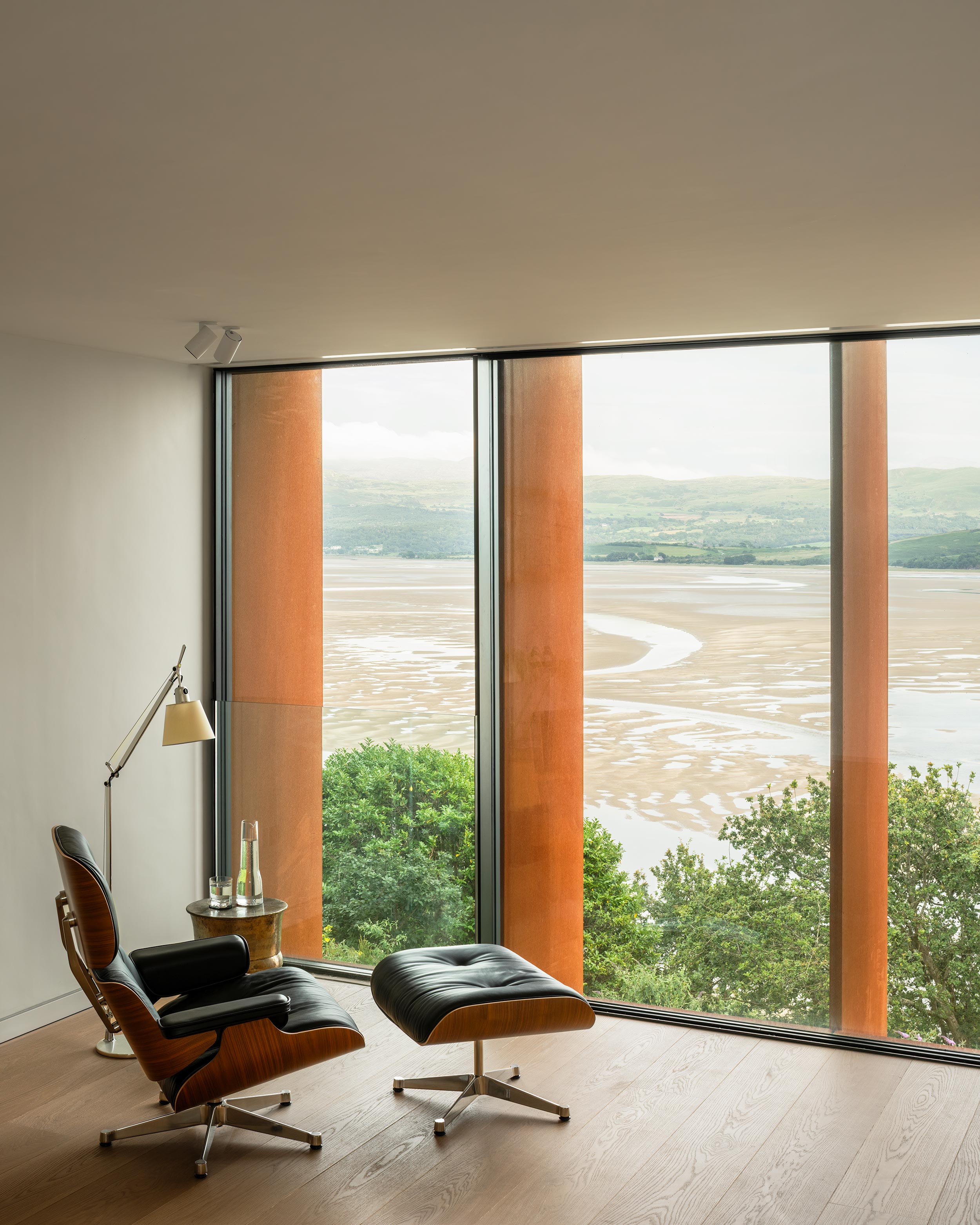 Porthmadog House, Wales, by Str&amp;ouml;m Architects