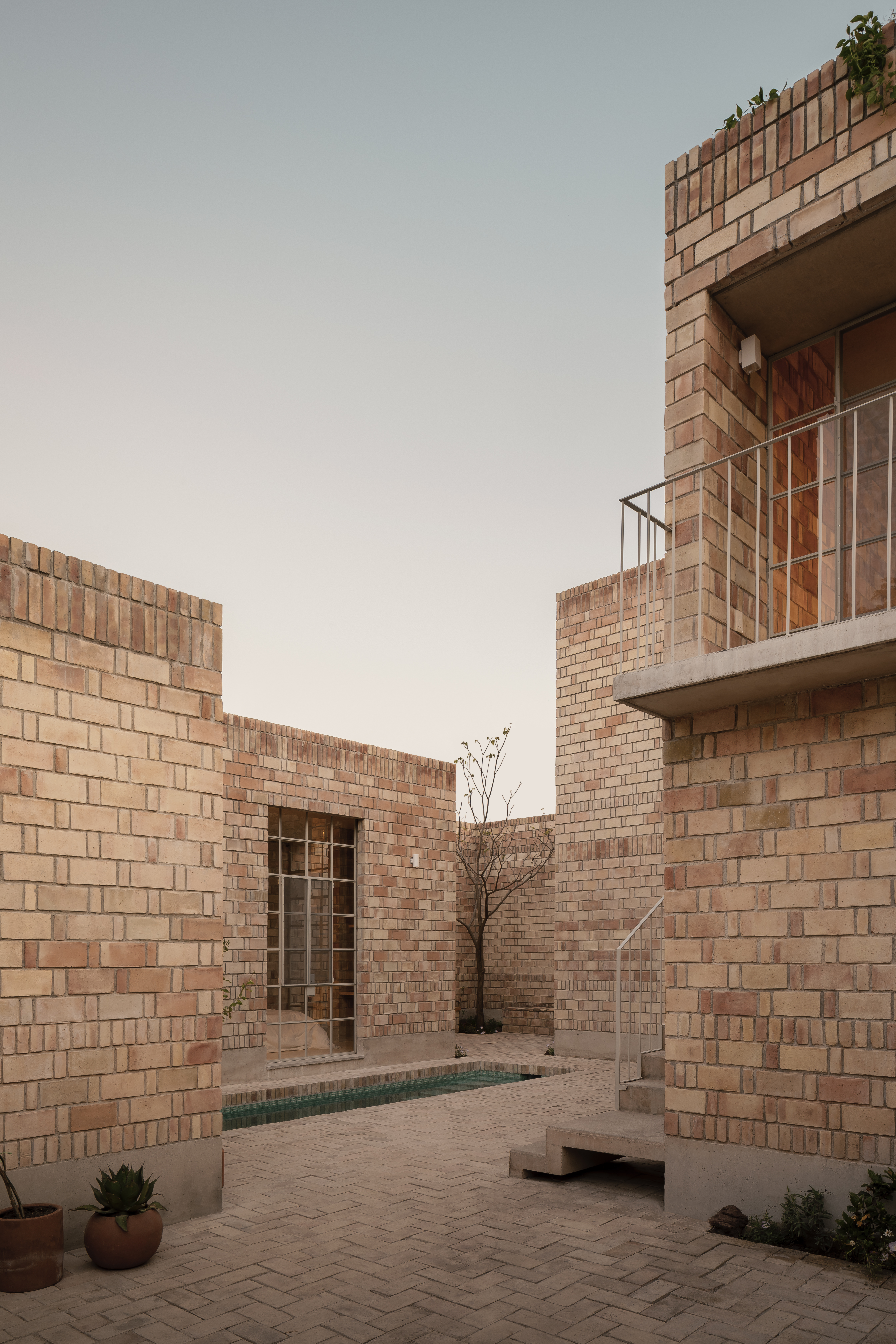 Los Guayabos_C&amp;eacute;sar B&amp;eacute;jar