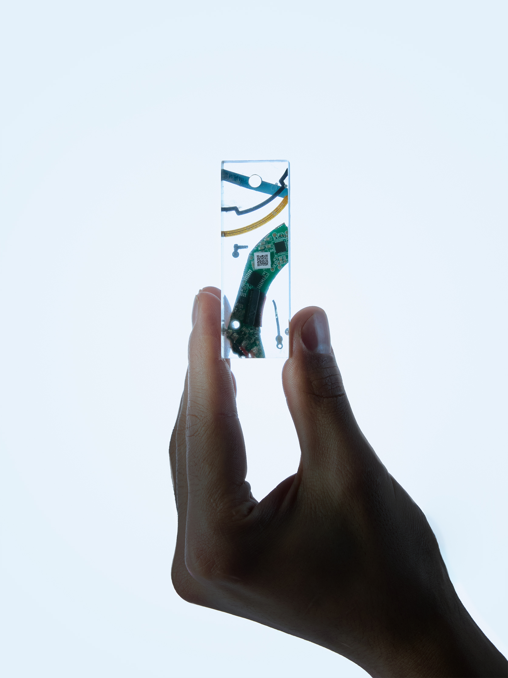 The Dyson OnTrac tech slice makes a unique tag for each Porter bag