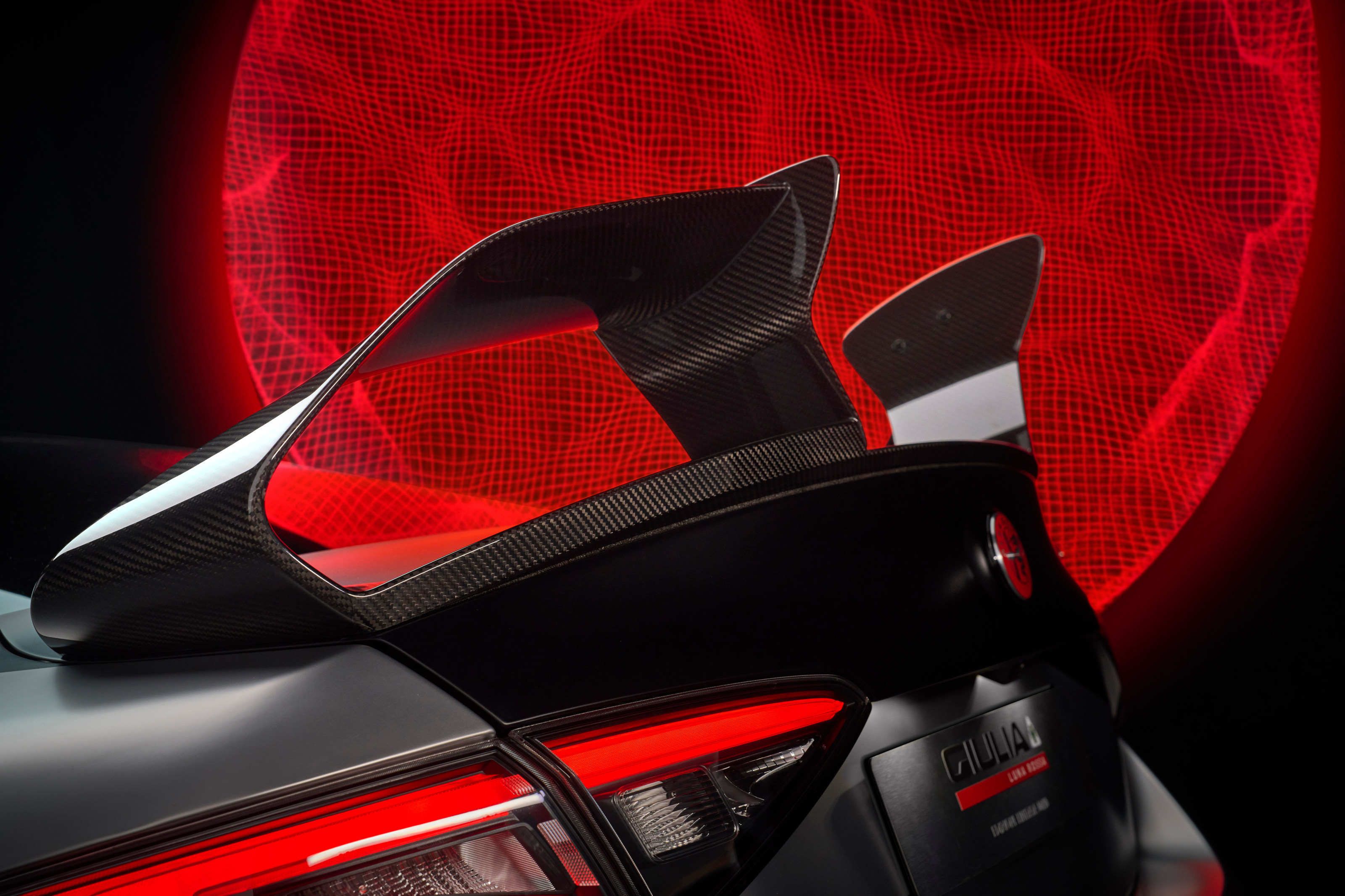 Alfa Romeo Giulia Quadrifoglio Luna Rossa