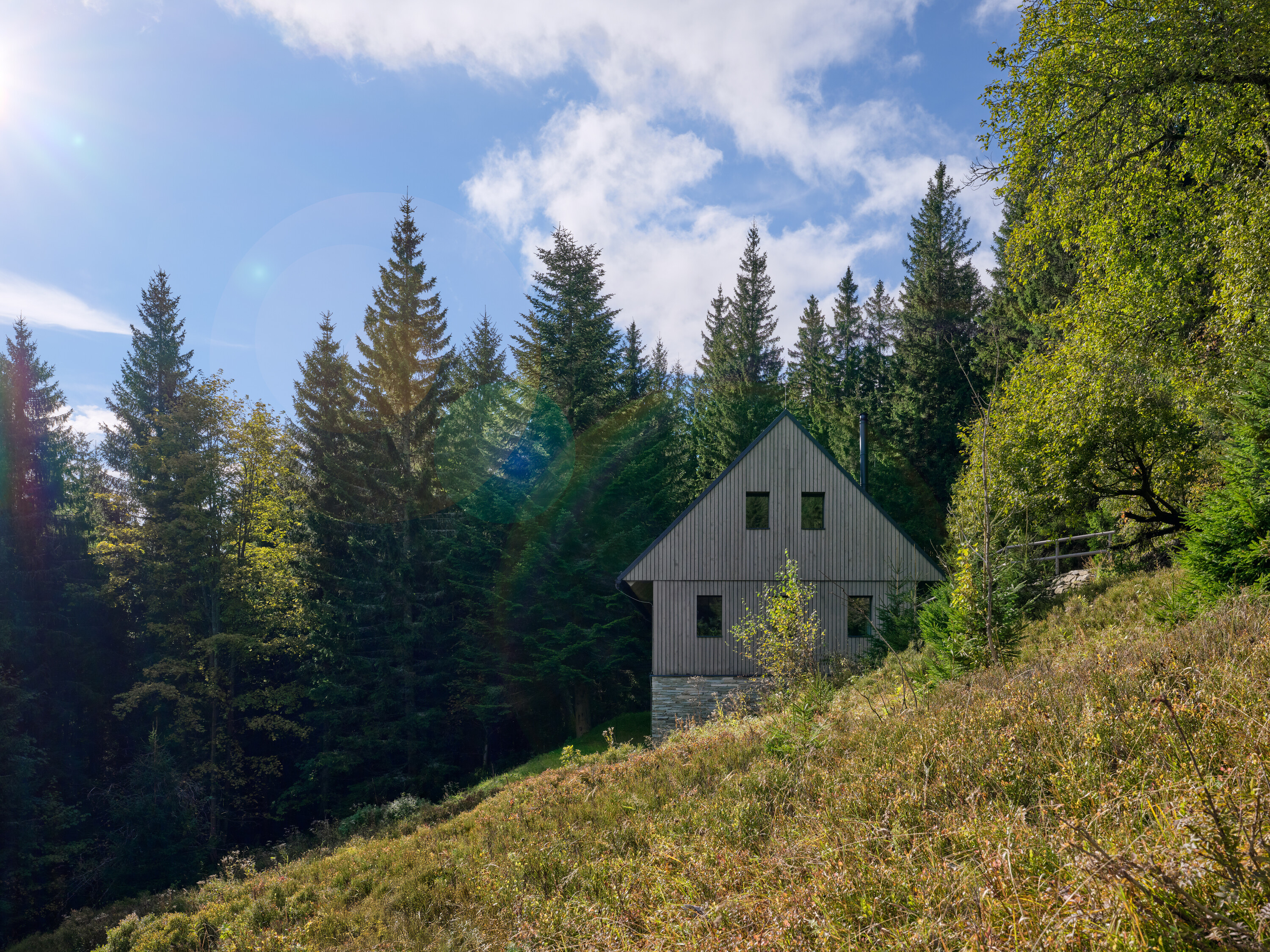 Na Kuka&amp;#269;k&amp;aacute;ch chalet, Czech Republic, by edit! architects