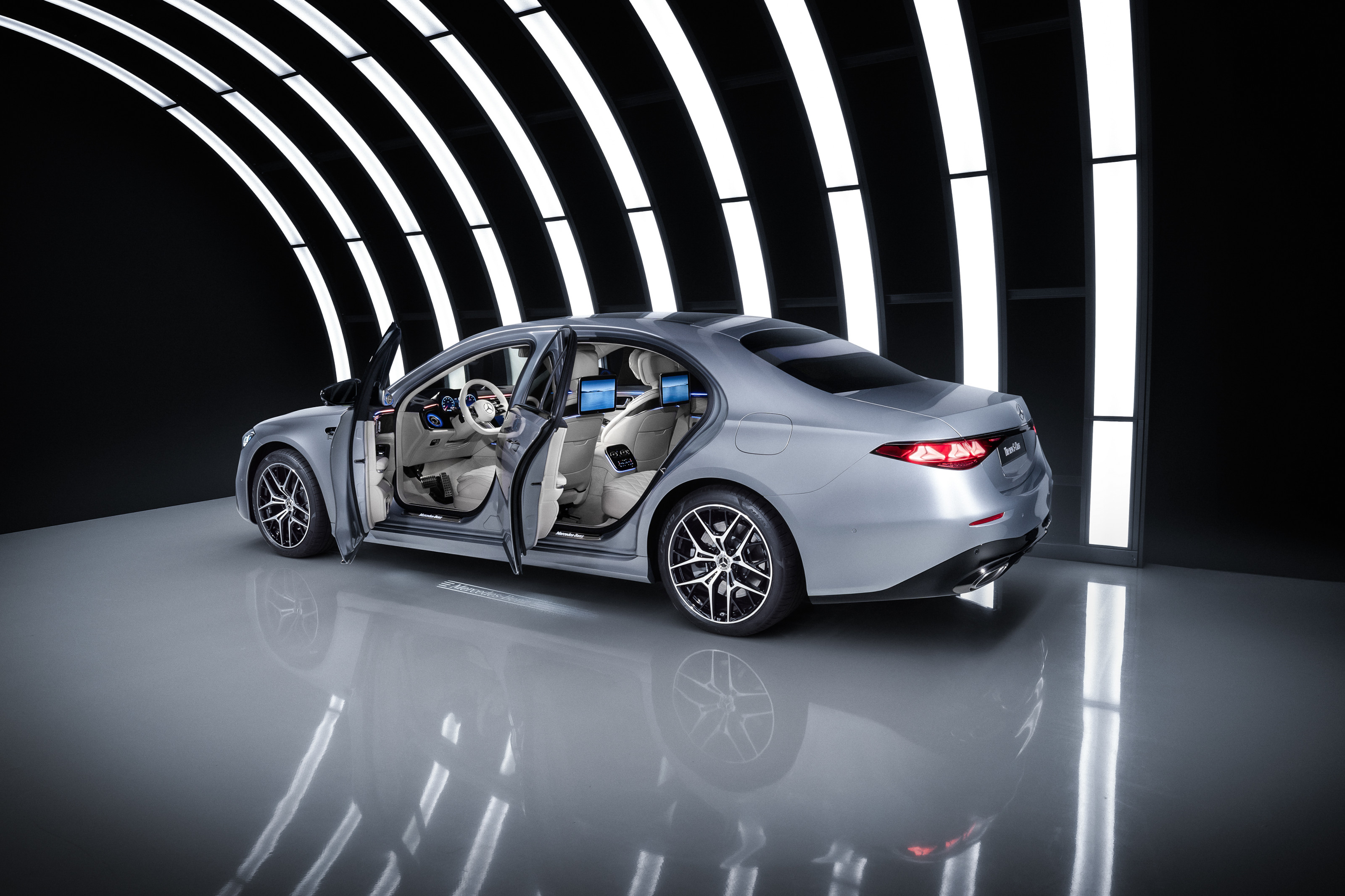 Mercedes-Benz S-Class 2026