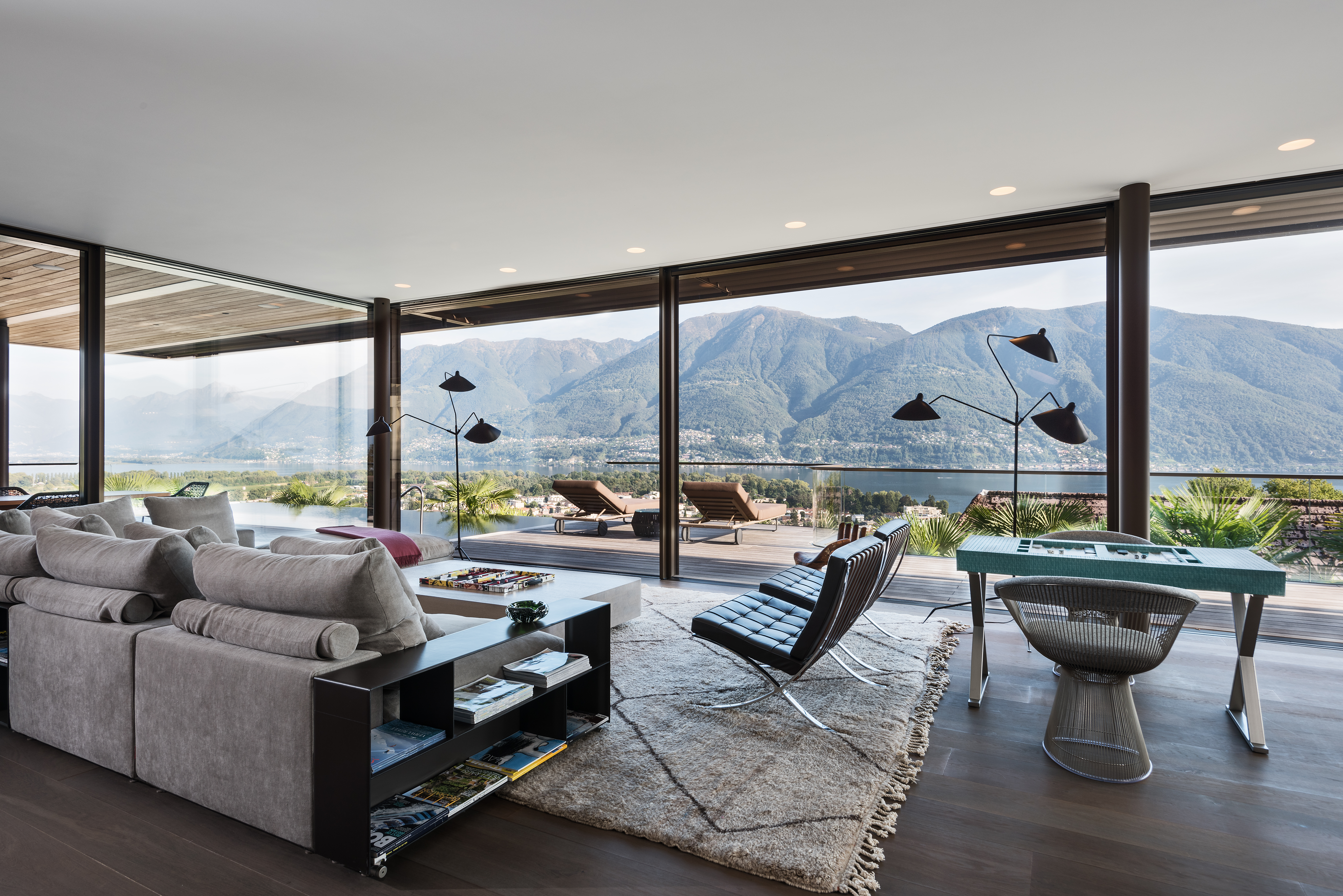Flexform Groundpiece in Switzerland home