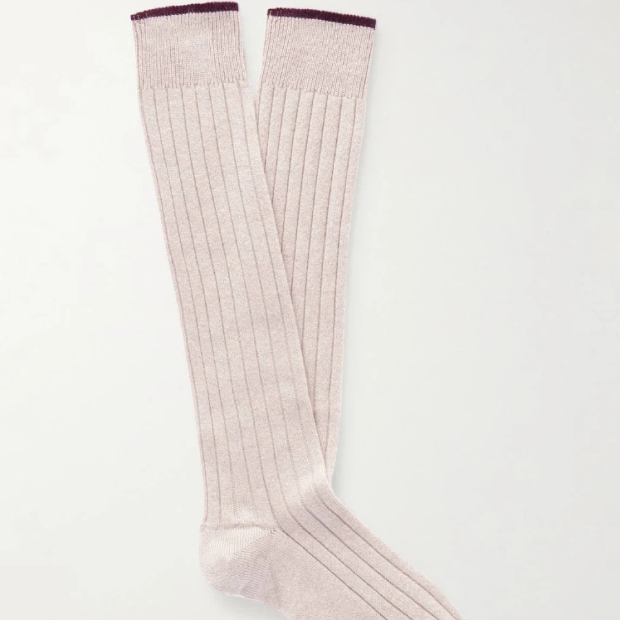 spring travel essentials