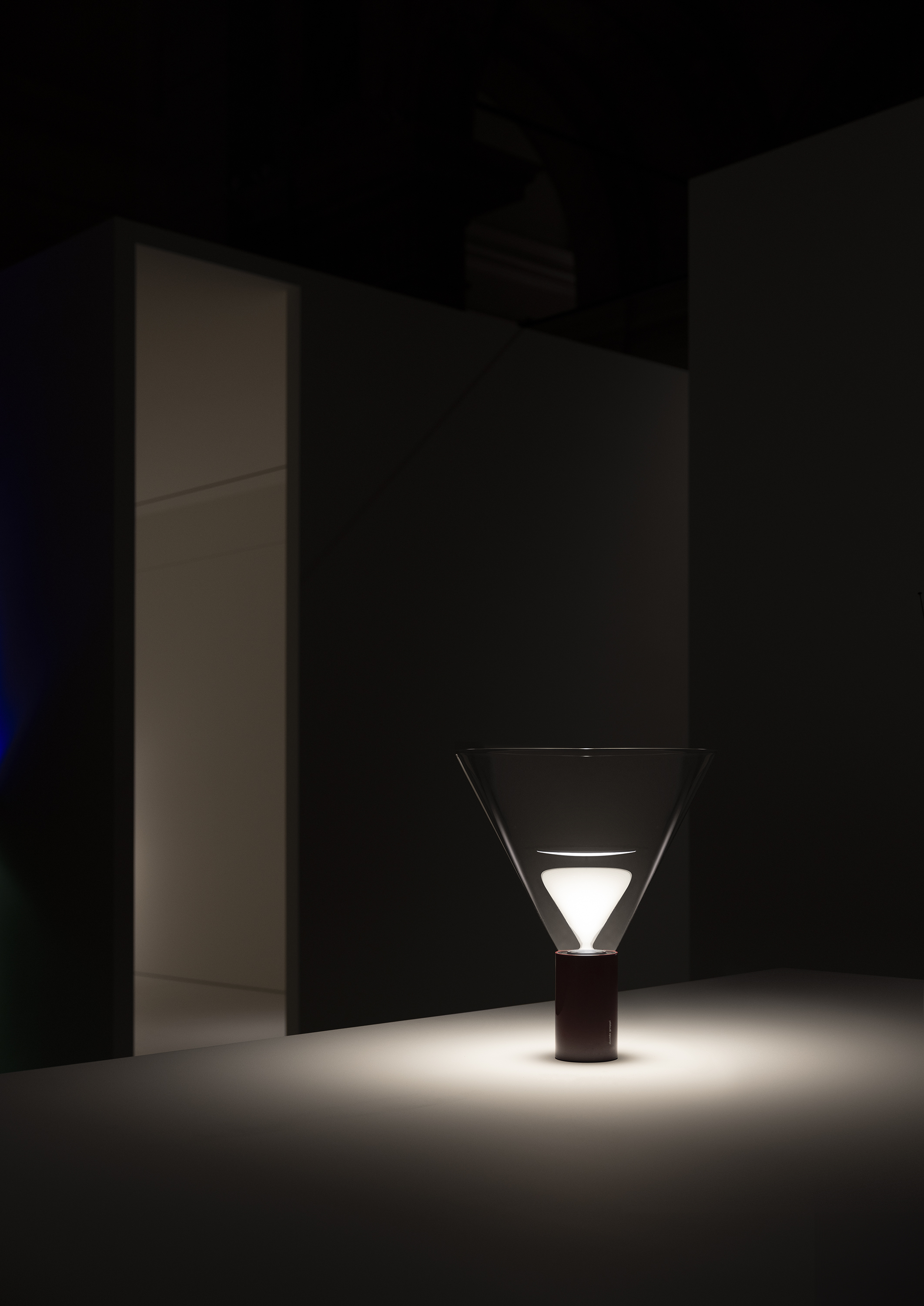 Vera table lamp by Davide Groppi