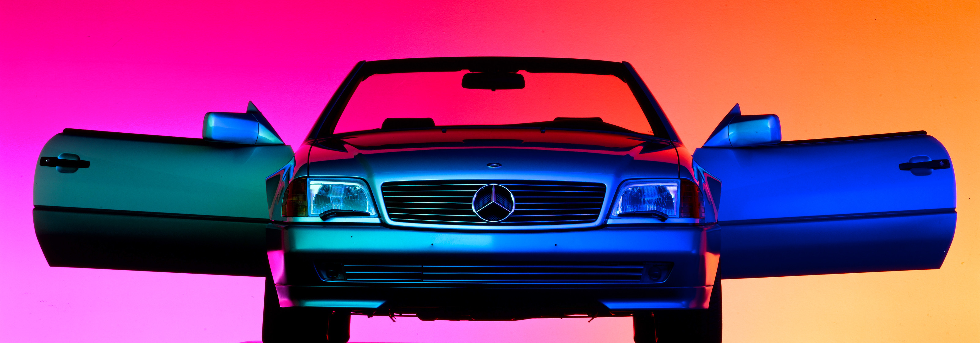 Mercedes-Benz SL, photographed in 1989
