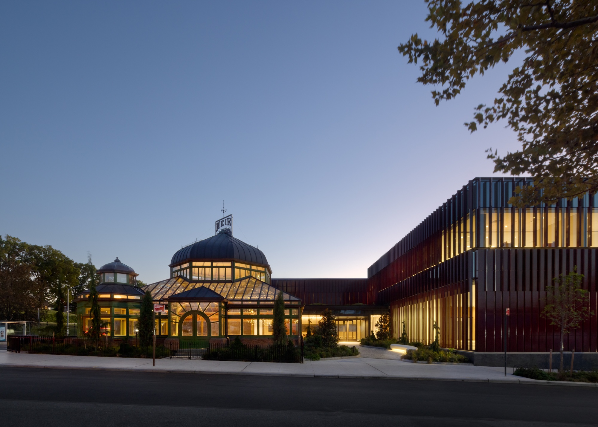 green-wood cemetery visitors centre brooklyn