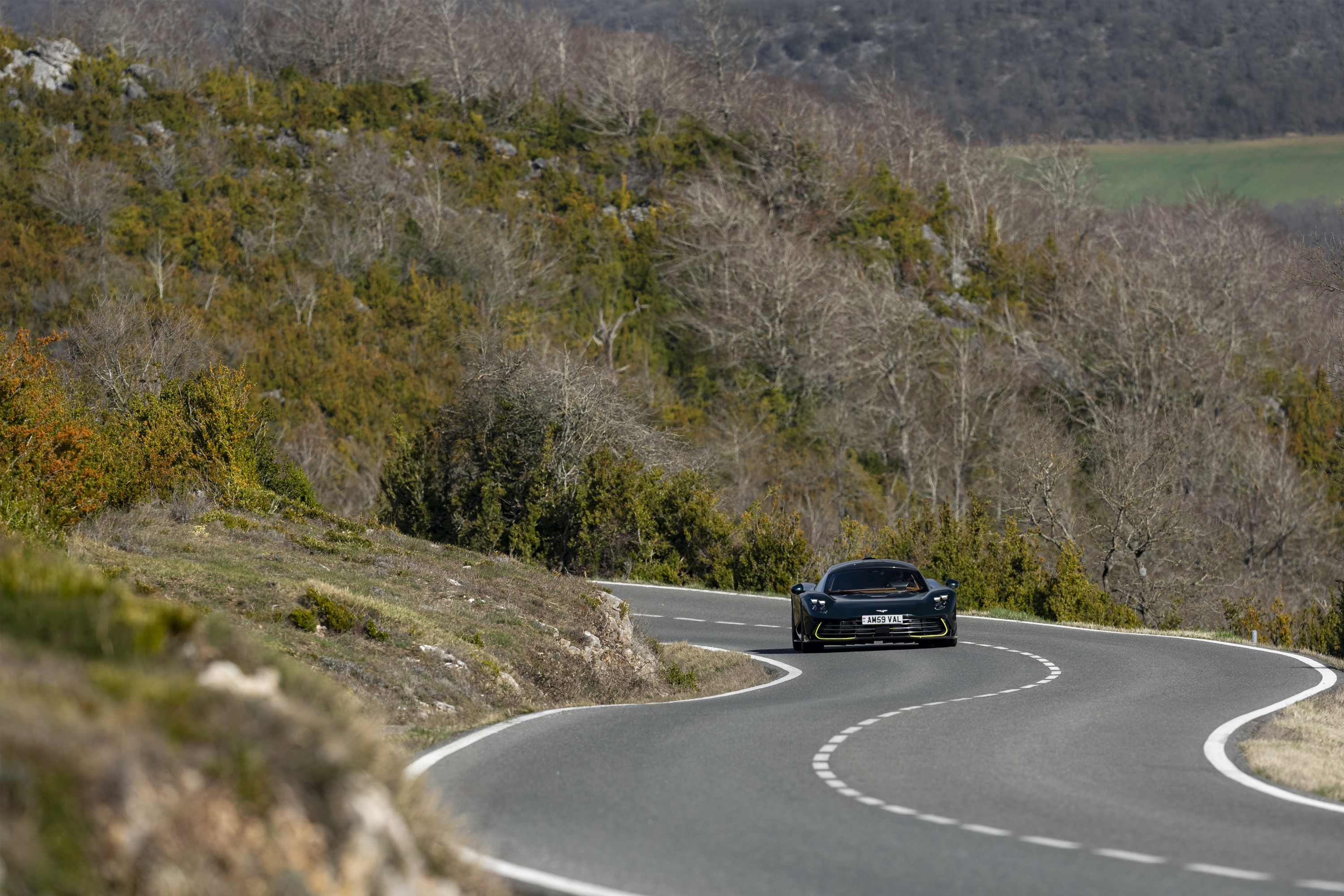 Aston Martin Valhalla