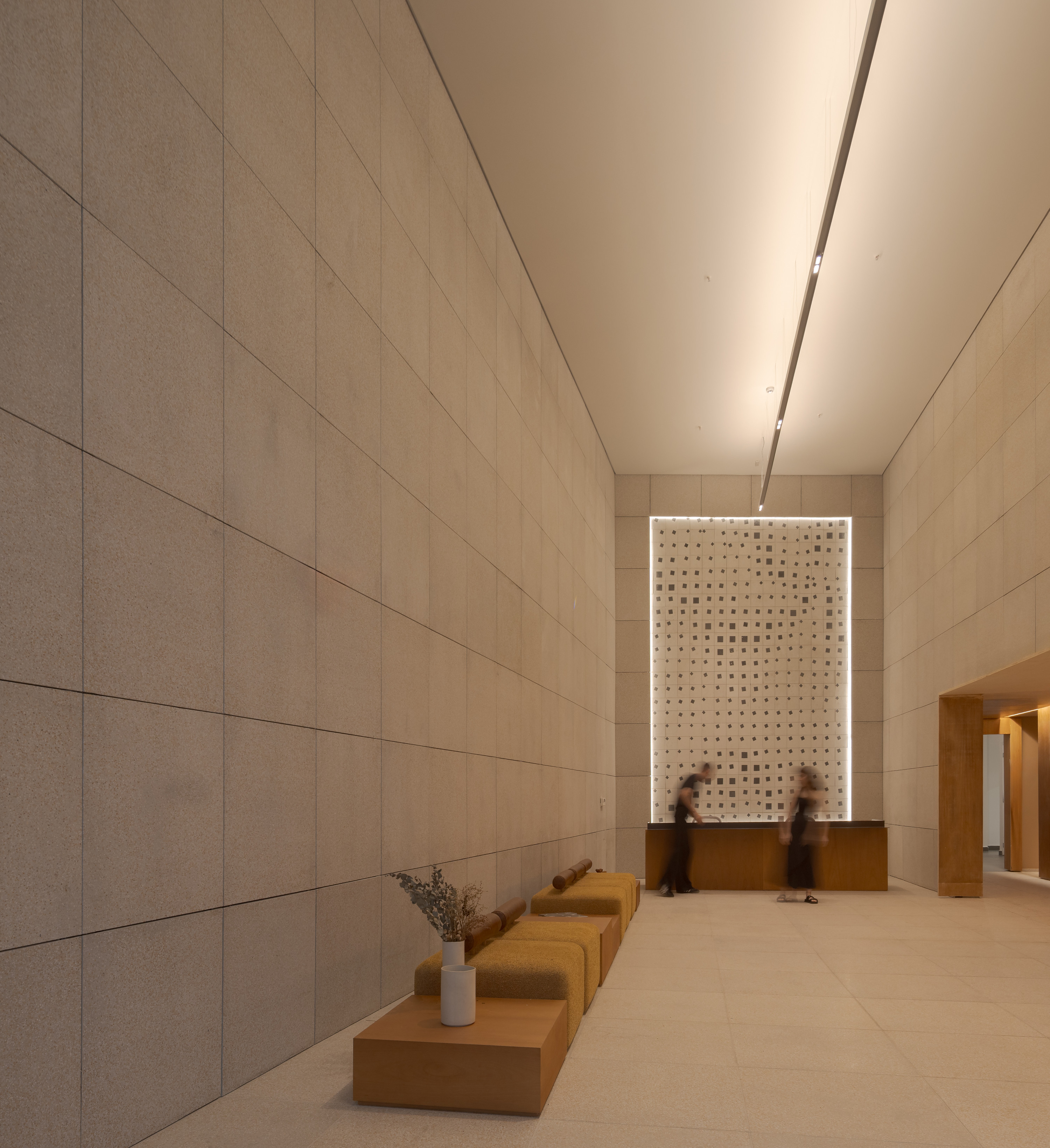 Lobby space in the Valente building, São Paulo